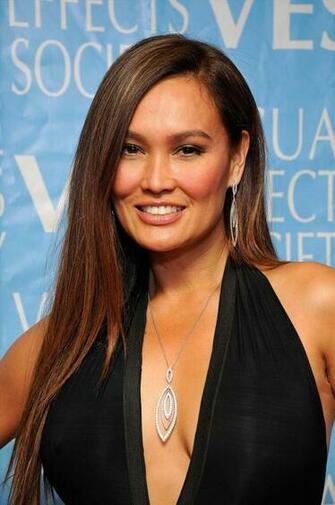 Poze Rezolutie Mare Tia Carrere Actor Poza Din