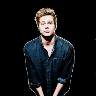 Luke Hemmings 5sos Png By Pandashelley