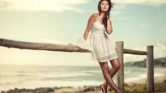 Pretty Woman Wallpaper