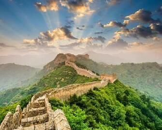 How Long Is The Great Wall Of China Why Was It Built And
