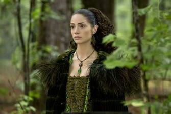 Salem Foto De Janet Montgomery Sensacine