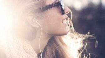 Hipster Girl Smiling Desktop Pc And Mac Wallpaper