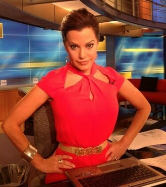 Pin Robin Meade Hln News Itachi Uchiha Wallpaper Dunkin Donuts Coffee