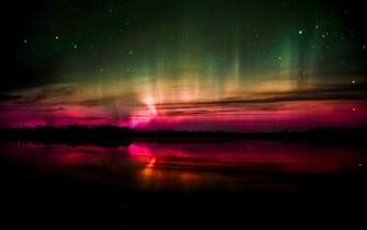 Beautiful Aurora HD Wallpaper Full Size