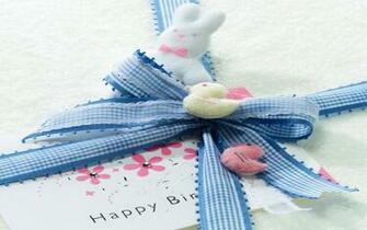 Cute Happy BirtHDay Gift Wallpaper Full HD