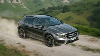 Mercedes Benz Gla Class 4matic Top HD Wallpaper