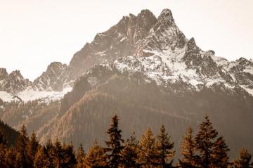 Autumnal Thanksgiving Background Mountain