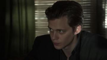 Bill Skarsgard Dark HD Fondos De Pantallas Im Genes