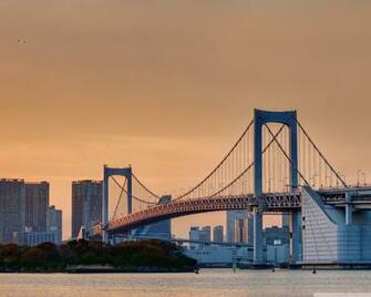 Odaiba Rainbow Bridge 4k HD Desktop Wallpaper For Ultra