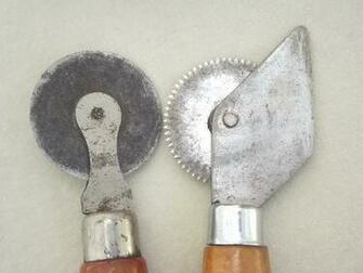 Old Rotary Cutting Blade Wheels Vintage Wallpaper Paper Hanger Tools