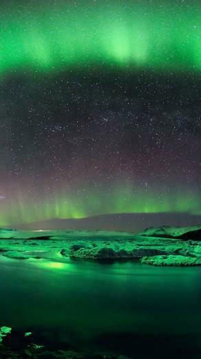 Green Aurora Wallpaper iPhone