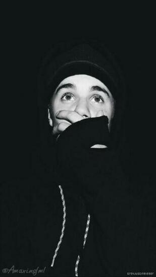 Justin Bieber Wallpaper