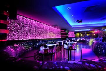 Wonderful Neon Lights In A Night Club Lounge HD Desktop Fancy