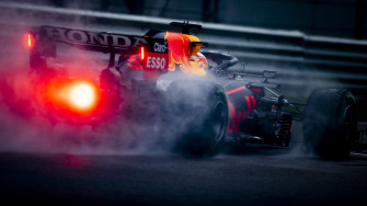 F1 Hamilton Gets 100th Win In Dry To Wet Russian Gp Autoracing1