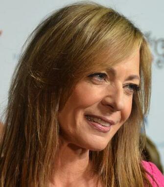Allison Janney HD Desktop Wallpaper