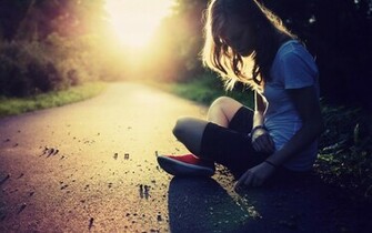 Broken Heart Girl Wallpaper Magz