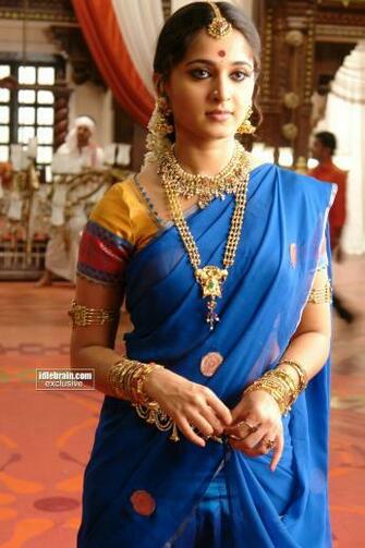 Arundhati Wallpaper Anushka Movie Stills Telugu