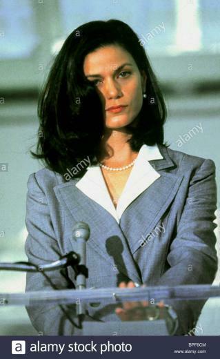 Free download Linda Fiorentino Biography wallpapers pictures photos All