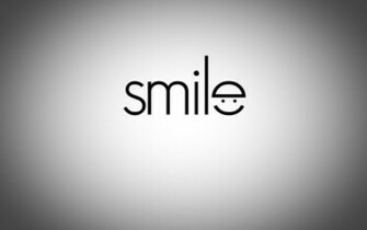 Wallpaper Smile By Ekbs