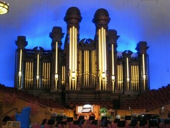Pipe Organ Wallpaper