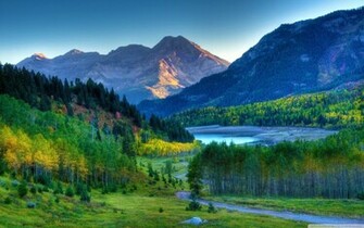Beautiful Autumn Mountain Landscape HD Desktop Wallpaper