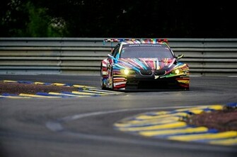 Racing Cars Jeff Koons Bmw Races Wallpaper