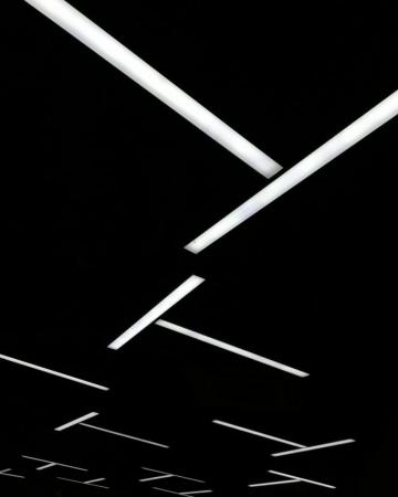 White And Black Wallpaper Photo Image