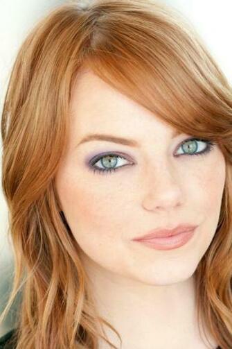 Sexy Emma Stone iPhone Wallpaper