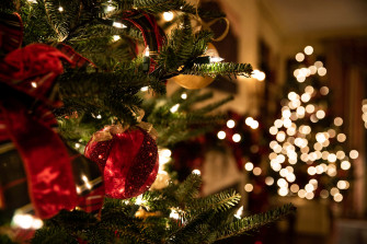 Celebrate Christmas With This Aesthetic Laptop Wallpaper