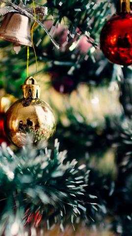 Sparkly Christmas iPhone Xs Max Wallpaper Preppy