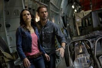 Jordana Brewster Stars As Mia Toretto And Paul Walker Brian O