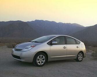 Toyota Prius Hybrid Touring Wallpaper