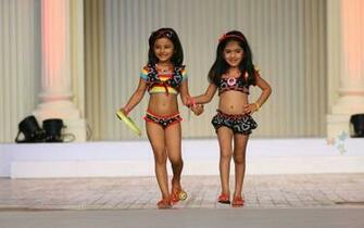 Children Walking Clip Art Wallpaper Fashion