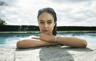 Wallpaper Look Pose Model Watch Pool Actress Courtney Eaton