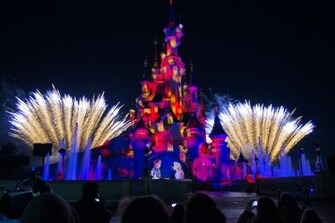 Disneyland Fireworks Wallpaper HD Background