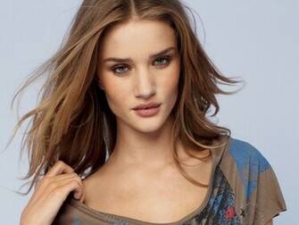 Rosie Huntington Whiteley Wallpaper Part