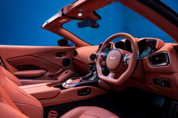 New Aston Martin Vantage Roadster Gets Fastest Production Roof