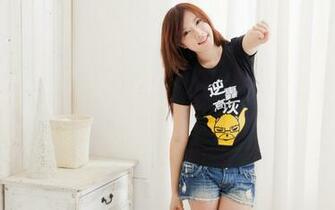 Stylish Asian Girls HD Wallpaper One