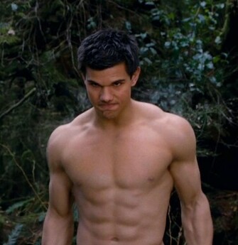 142334d1388989835 Taylor Lautner Photo Jpg