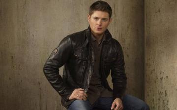 Jensen Ackles In A Car Wallpaper Male Celebrity