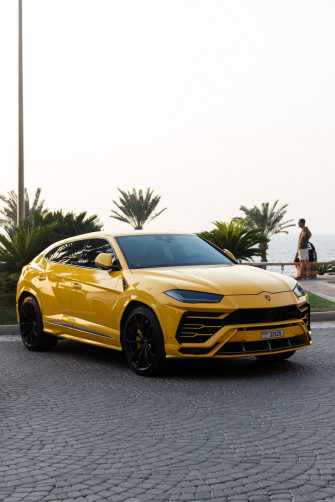 Lamborghini Urus Pictures Image