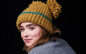 Wallpaper Hat Actress Haley Lu Richardson Image For Desktop