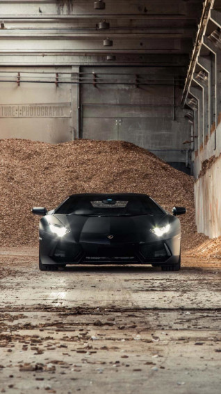 Lamborghini Aventador Phone Wallpaper