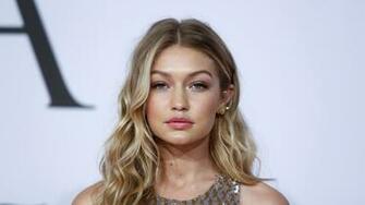Gigi Hadid HD Wallpaper