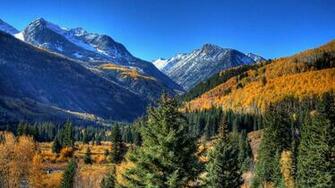 Autumn Mountains Wallpaper HD