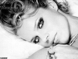 Eva Herzigova Wallpaper