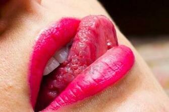 Colour Lips Kiss Lip Blister Gloss HD Wallpaper