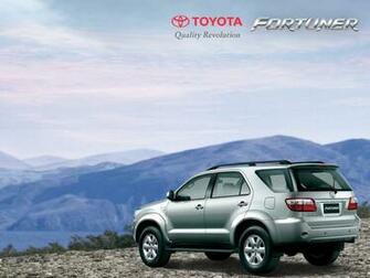 Toyota Fortuner Wallpaper