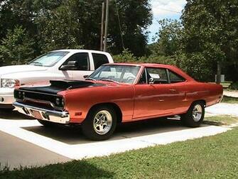 Plymouth Road Runner Superbird Nascar Race Car Pete