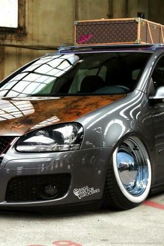 Volkswagen iPhone Wallpaper Grey Golf Stance